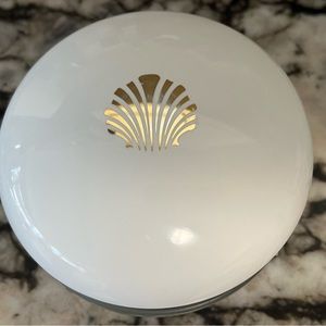 RARE!! WHITE LINEN PERFUMED BODY CREME 6.7 oz